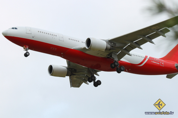Airbus A330-203