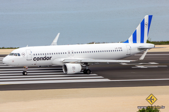 Airbus A320-214