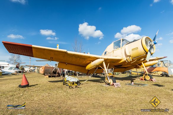 Zlin Z-37A Cmelak