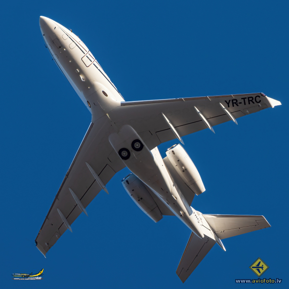 Bombardier Challenger 300 (BD-100-1A10)