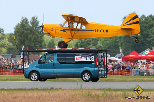Piper J-3F-60 Cub