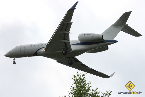 Bombardier Global 6000 (BD-700-1A10)