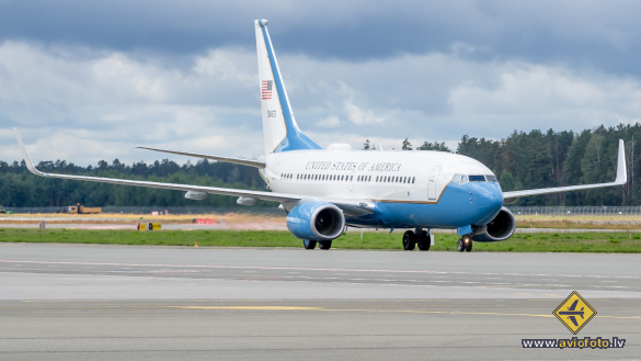 Boeing C-40C BBJ (737-7CP)