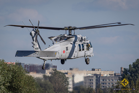 Sikorsky UH-60M Black Hawk (S-70A)