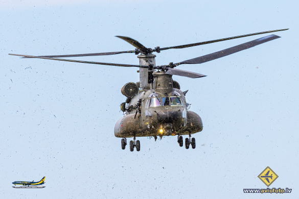 Boeing Chinook HC5