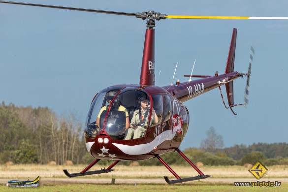 Robinson R-44 Raven II