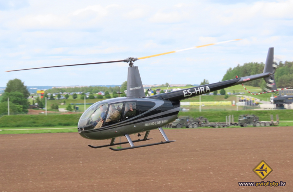 Robinson R-44 Raven
