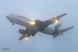 Boeing 737-4Y0(SF)