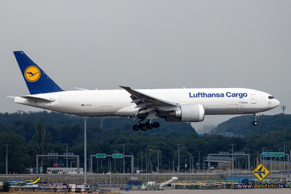 Boeing 777-FBT