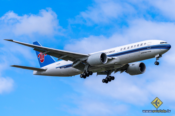 Boeing 777-F1B