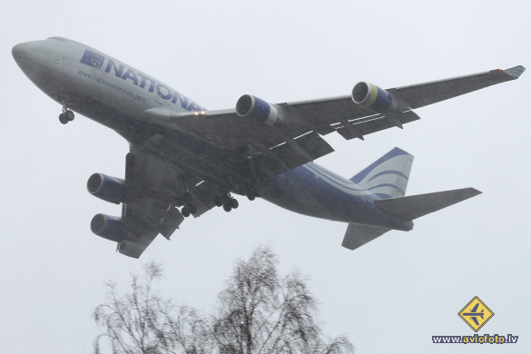 Boeing 747-428M(BCF)