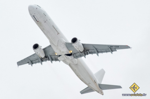 Airbus A321-231(P2F)