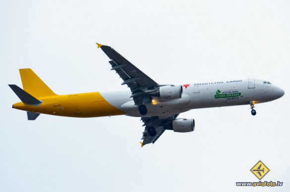 Airbus A321-211(P2F)