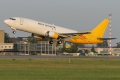 Boeing 737-4Q8(SF)