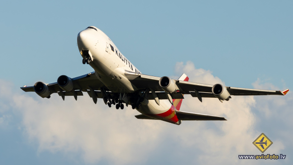 Boeing 747-481F/SCD
