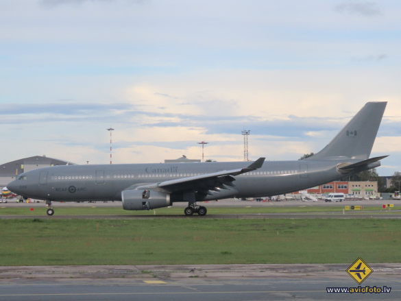 Airbus CC-330 (A330-243)