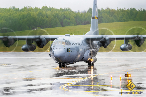 Lockheed Martin C-130H Hercules (L-382)