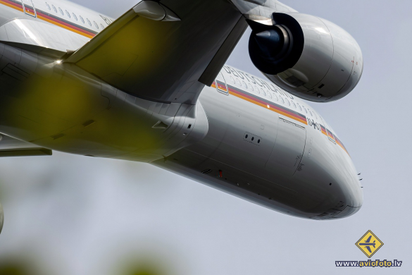 Airbus 350-941ACJ
