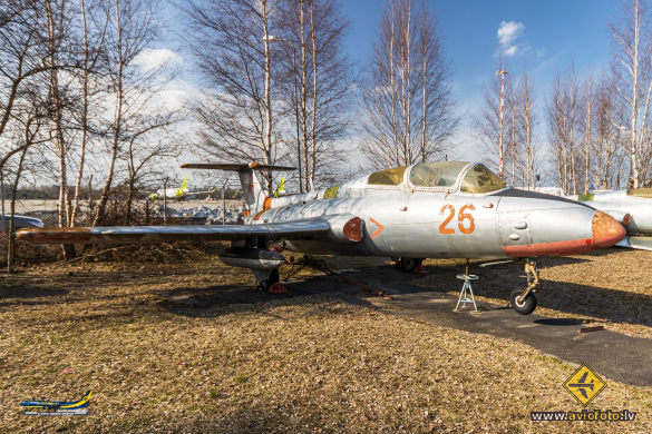 Aero L-29 Delfin