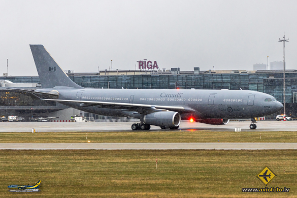 Airbus CC-330 (A330-243)
