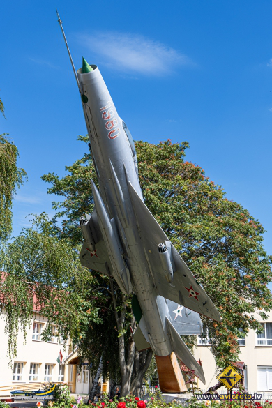 Mikoyan-Gurevich MiG-21F-13