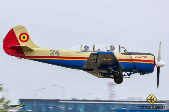 Yakovlev (Bacau) Yak-52
