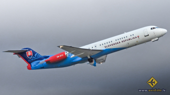 Fokker 100 (F-28-0100)