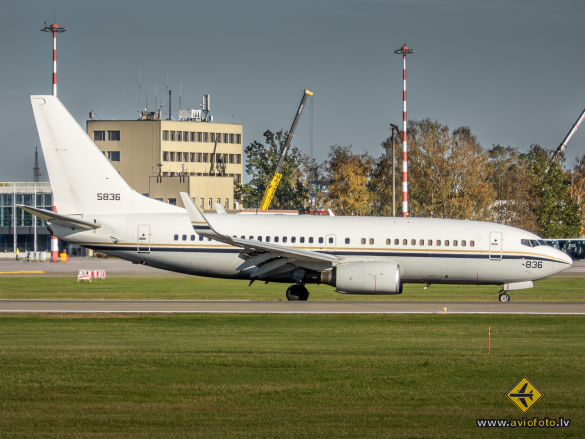 Boeing C-40A Clipper (737-7AFC)