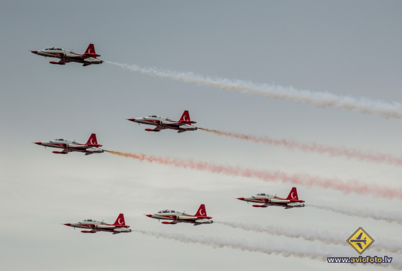 Northrop (Canadair) NF-5B-2000 (CL-226)