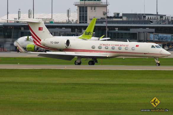 Gulfstream Aerospace G-V-SP Gulfstream G550