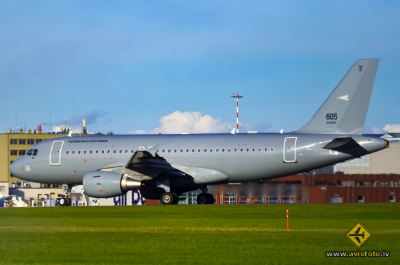 Airbus A319-112