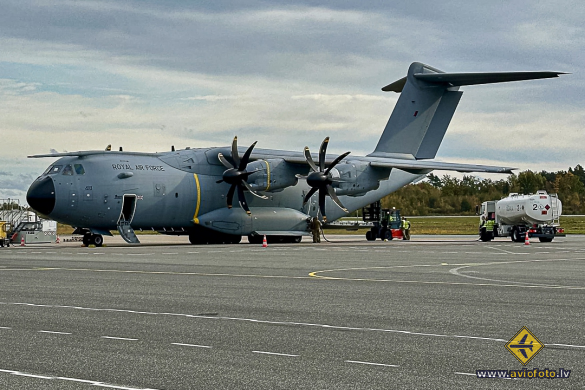 Airbus A400M-180