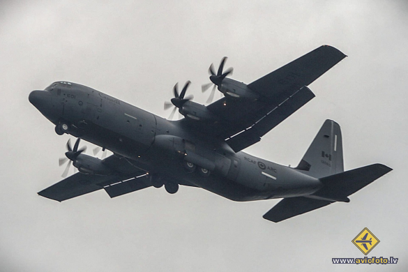 Lockheed Martin CC-130J-30 Hercules (L-382)