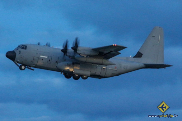 Lockheed Martin KC-130J Hercules (L-382)