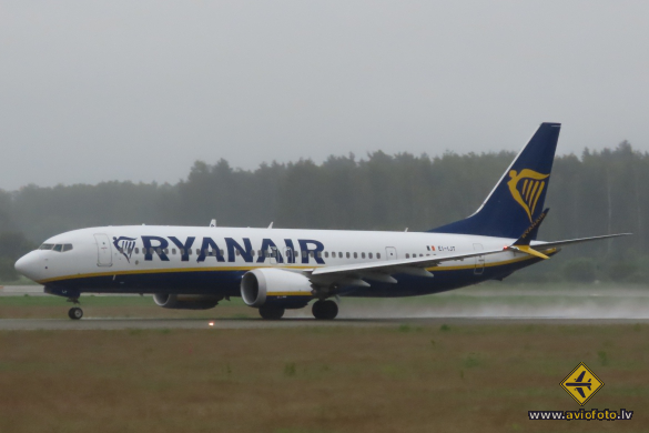 Boeing 737-8 MAX 200