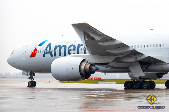 Boeing 777-223/ER