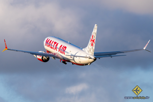 Boeing 737-8 MAX 200