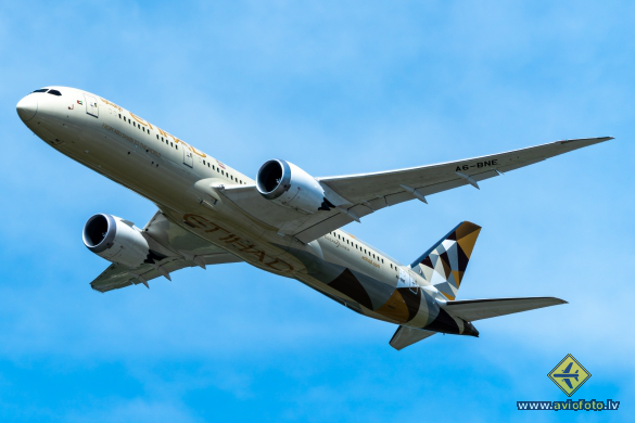 Boeing 787-9 Dreamliner