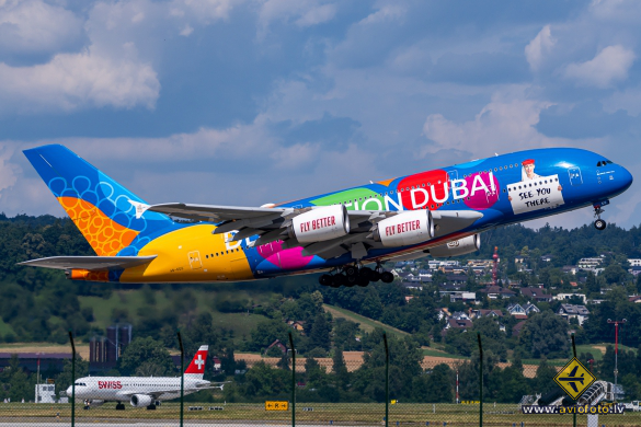 Airbus A380-861