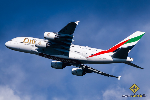 Airbus A380-861