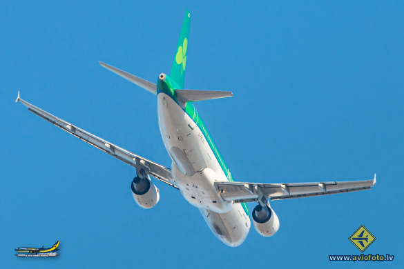 Airbus A320-214