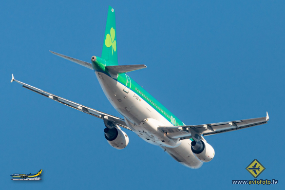 Airbus A320-214