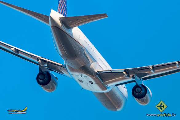 Boeing 777-222/ER