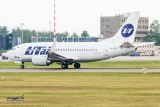 Boeing 737-524