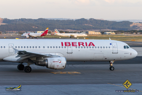 Airbus A321-211