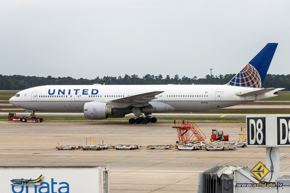 Boeing 777-224/ER