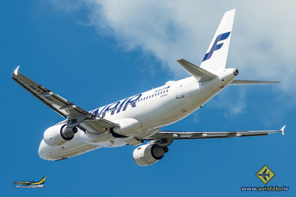Airbus A320-214