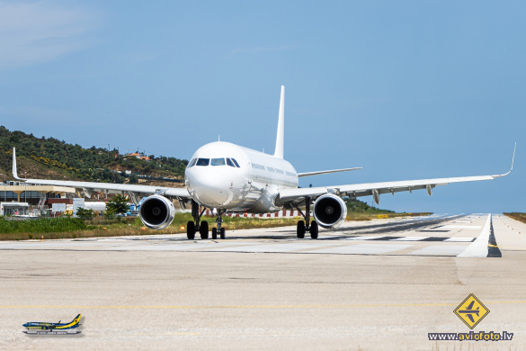 Airbus A321-211