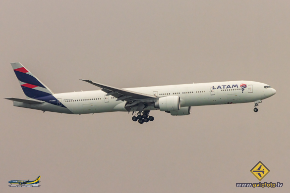 Boeing 777-32W/ER