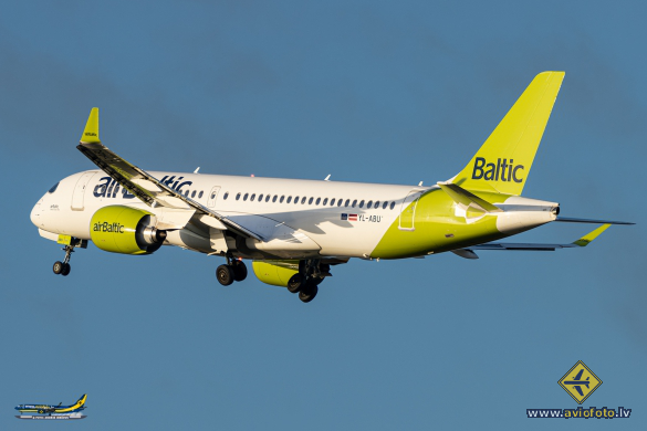 Airbus A220-300